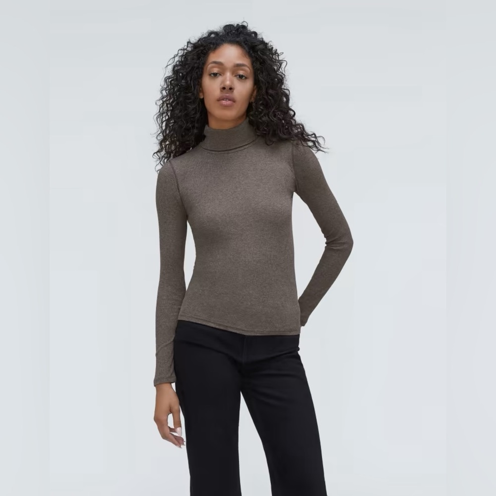 Everlane the supima micro-rib turtleneck washed heathered fatigue size M